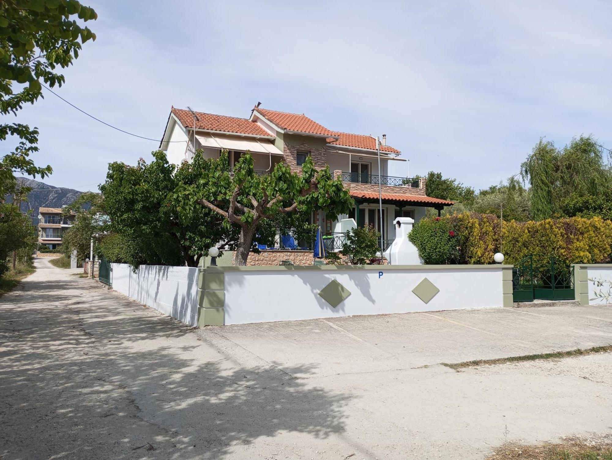 Queen Bay Studios Βασιλική Εξωτερικό φωτογραφία