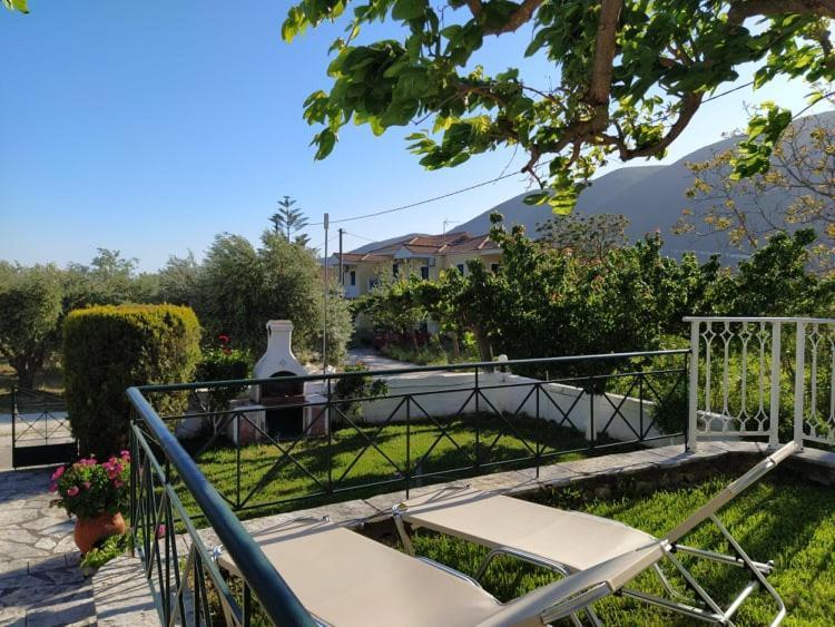 Queen Bay Studios Βασιλική Εξωτερικό φωτογραφία